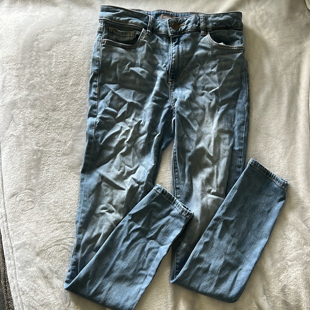 DL1961 Skinny Jean